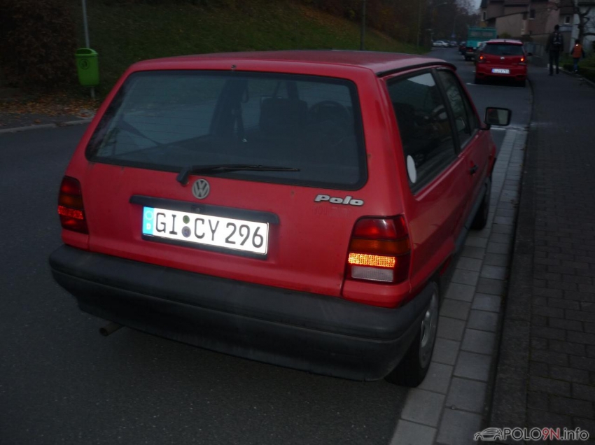 mein altes Winterauto Polo 86 C Steilheck