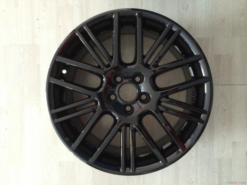 VW Exor STP 17" frisch vom Lackierer